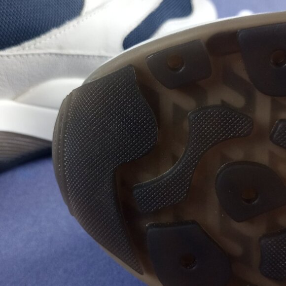 NOBRAND MOM/DAD Sneaker Shoe - Picture 8 of 13